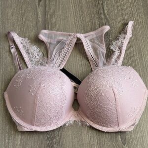NWT Victoria's Secret Very Sexy Push Up Bra 2017 Size 32D